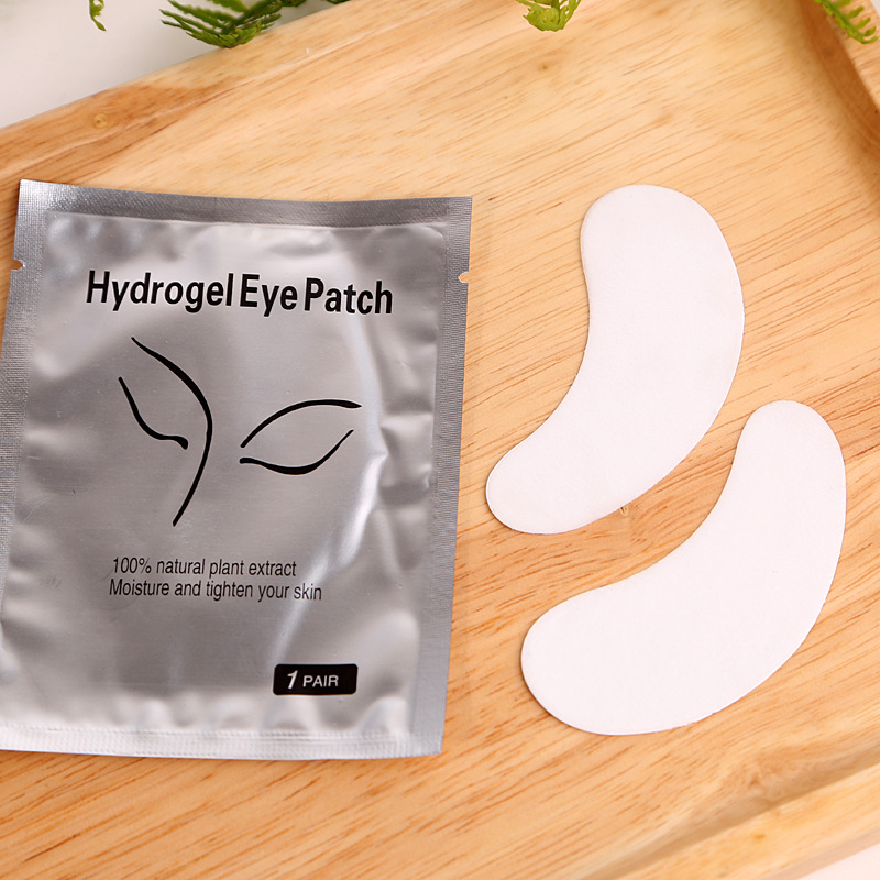 50 par rzęs pod płatki pod ocz – Under Eye Gel recenzja i cena
