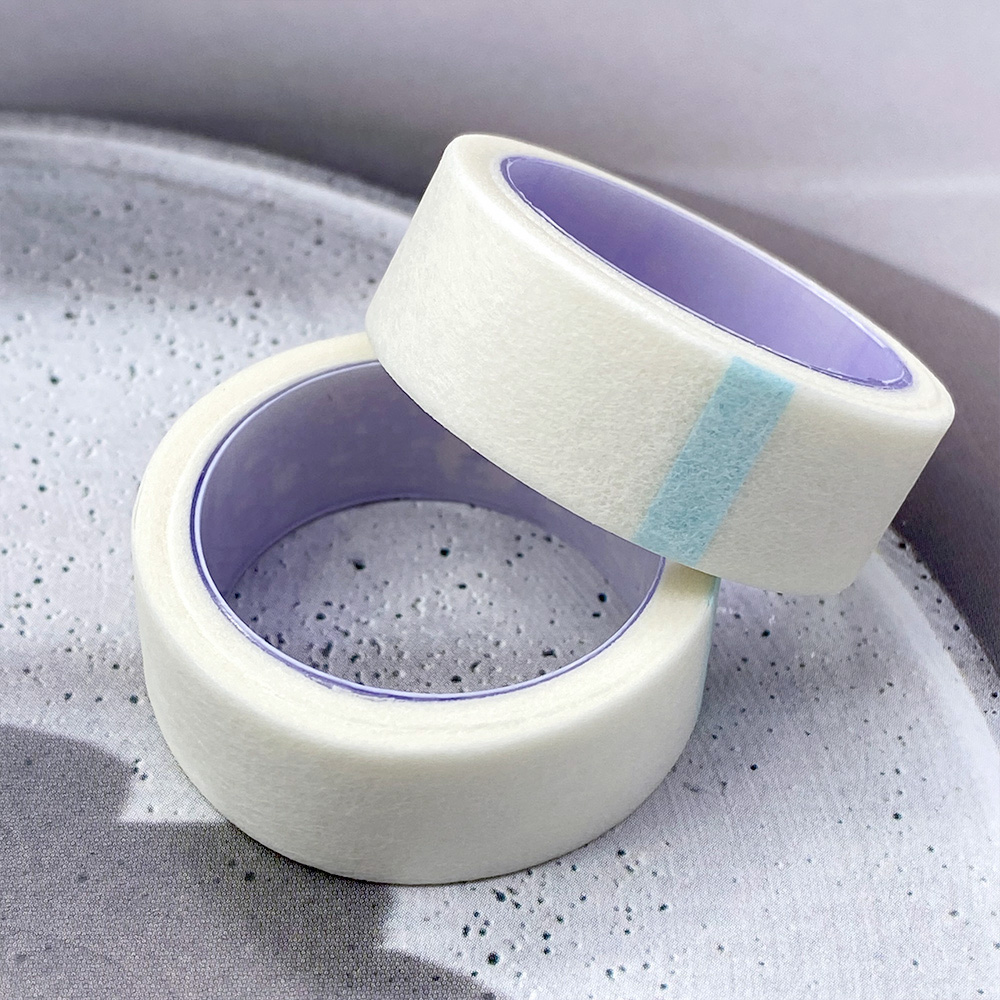Taśma papierowa do przedłużani – Eyelash Extension Adhesive recenzja i cena