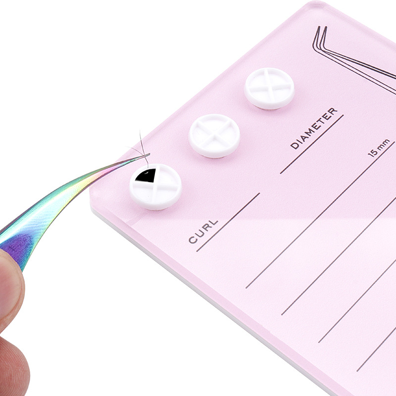 Magnetyczny uchwyt na płytkę s – Eyelash Extension Last recenzja i cena